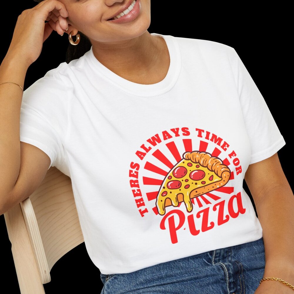Pizza Lover's Unisex T-Shirt - Fun Casual Wear, Gift for Foodies, Pizza Party Ou
